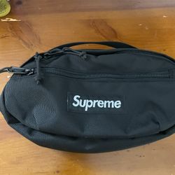 Supreme Side Bag Good Condition 
