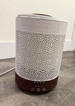 Large Capacity Essential Oil Diffuser