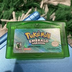 Gameboy Advance Pokemon Emerald Game 