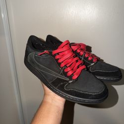 Travis Scott Jordan 1