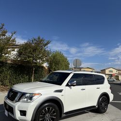 2017 Nissan Armada
