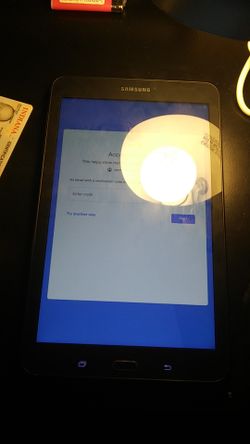 Samsung E tablet Verizon! Like NEW!