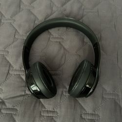 Beats Solo 3 Headphones