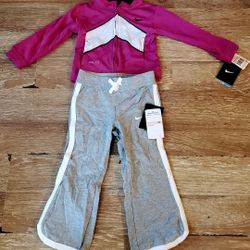 Toddlers Nike Tracksuit (NWT)