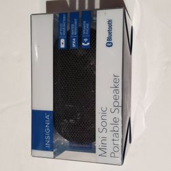 Insignia™ - Mini Sonic Portable Bluetooth Speaker - Black