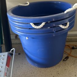 Ice And Drink Buckets