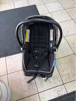 Graco SnugRide 35 Lite LX Infant Car Seat