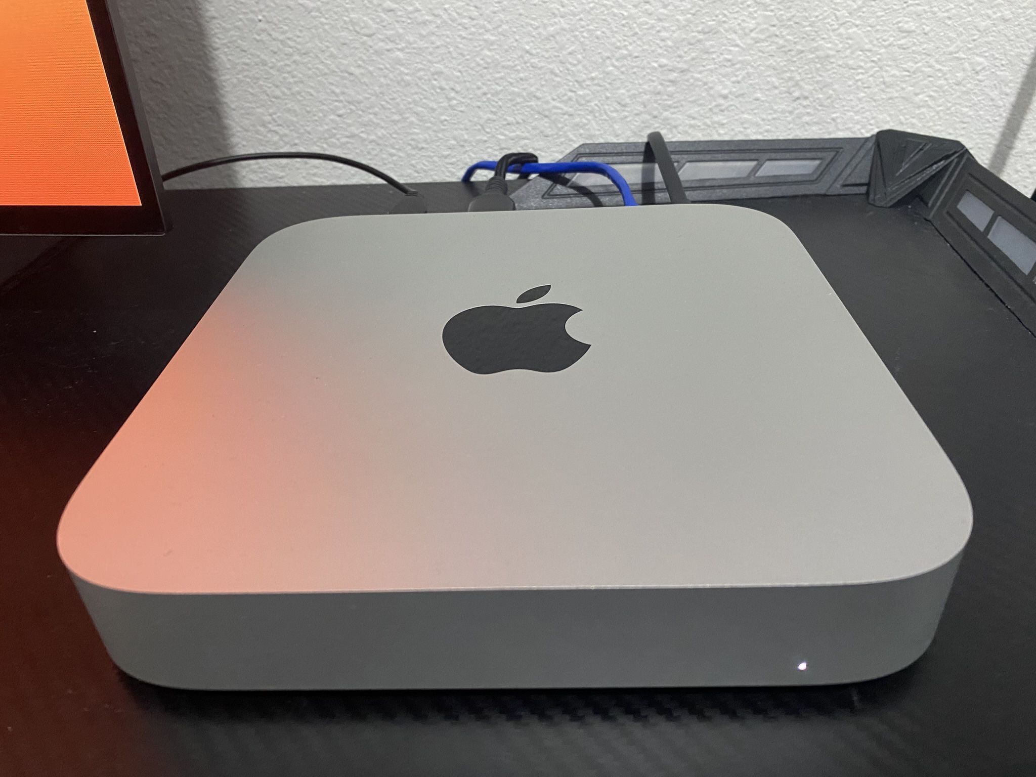 2023 Apple Mac Mini with Apple M2 Chip, 10 Gigabit Ethernet port, 8-core CPU (8GB RAM, 256GB SSD Storage) in great condition