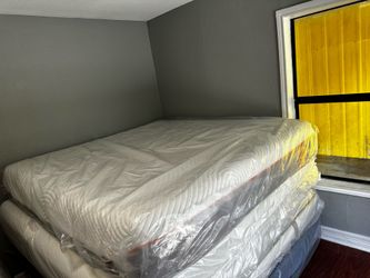 We offer a wide variety of mattresses from the best brands, including TEMPUR PEDIC, BEAUTYREST, SEALY, SERTA, STEARNS AND FOSTER, among others. Our ma
