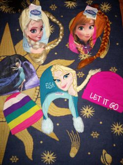 Frozen girls beanie/cap set