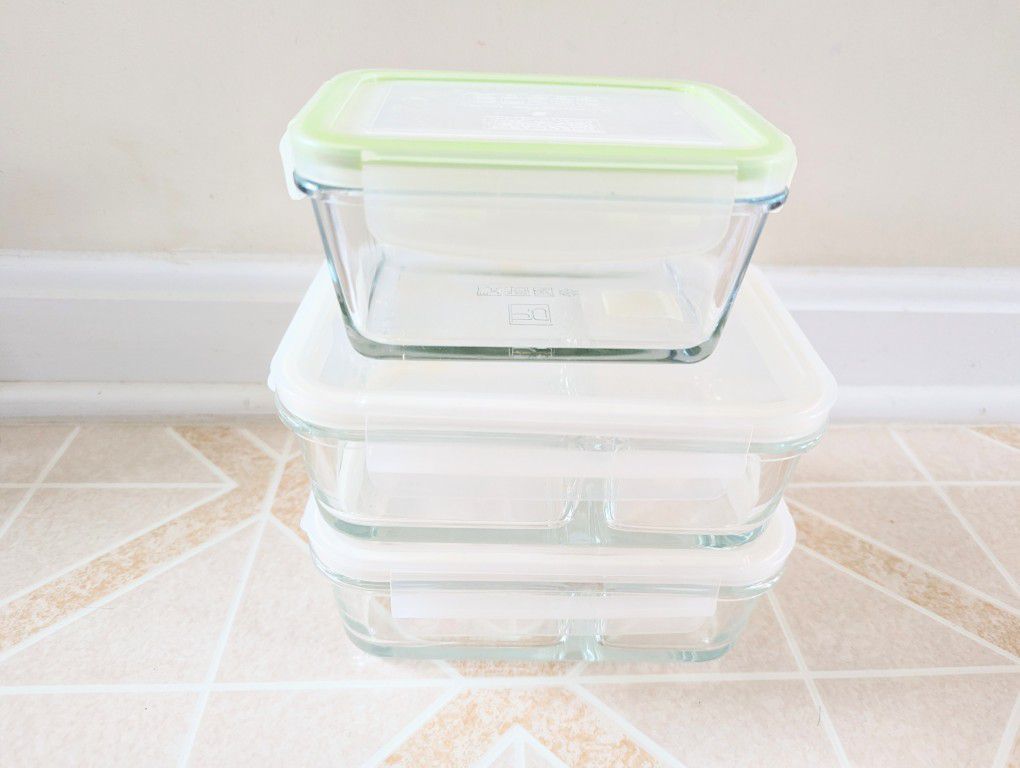 3 Glass Easy Snap Containers 