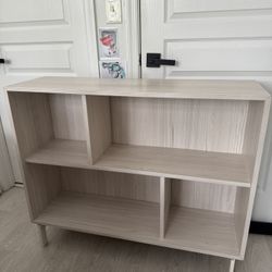 Bookshelf 