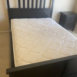 IKEA HEMNESS FULL SIZE BED WITH 4 Set Of Under Bed Storage drawers(NO MATTRESS) 