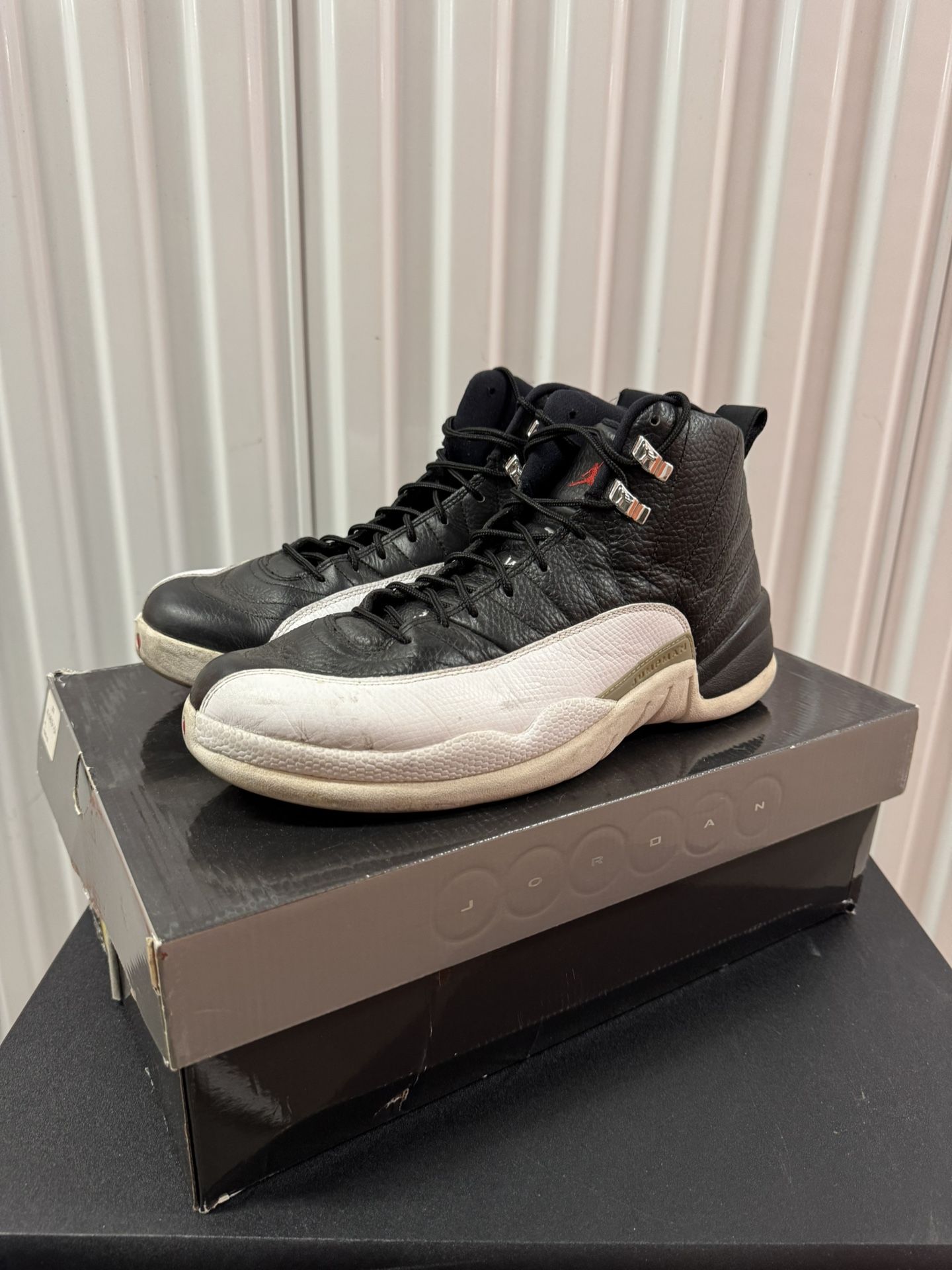 Jordan 12 Playoffs Sz 10.5 Mens