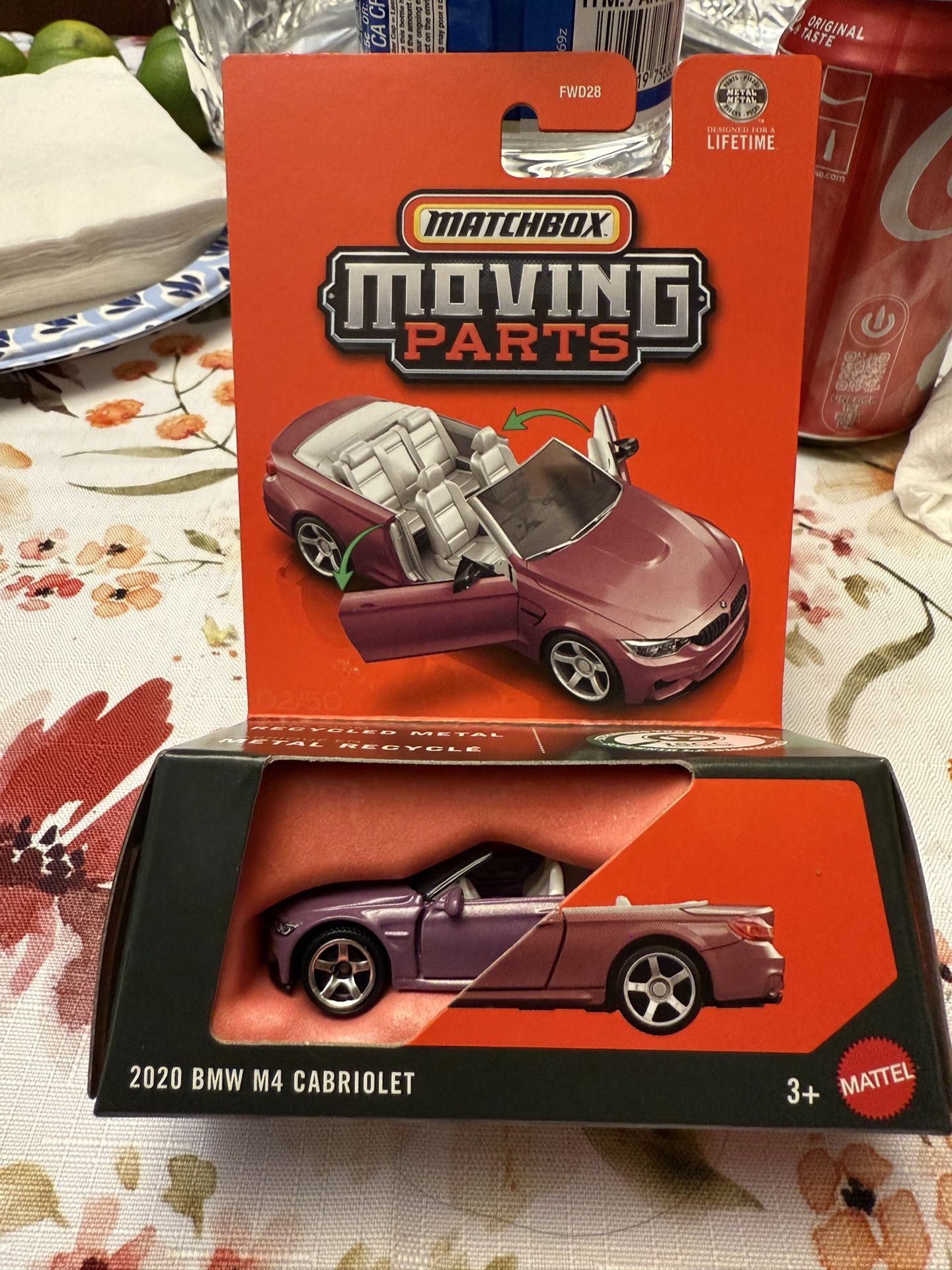 Matchbox Moving Parts 2020  BMW M4 Cabriolet 1:64 Scale