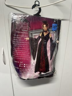 Halloween costume is a Mayhem Mansion “Vampire’s Mistress” by California Costume Collections