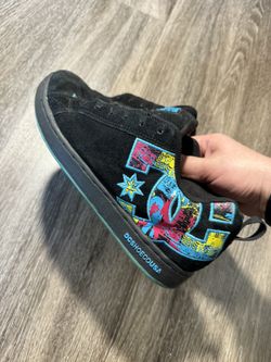 Vintage DC Lowtops Size 8 Woman’s