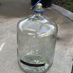 5 Gallon Glass jug With Handle/cork
