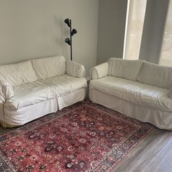 Super Comfy Couches…🛋️