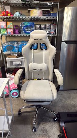Gaming chair