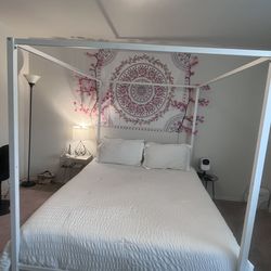 White Metal Queen Canopy Bed Frame with Slatted Foundation