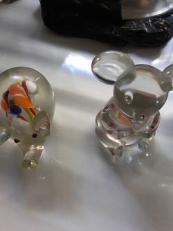 Glass animal decoration