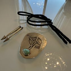 Vintage Navajo Sterling Turquoise Bolo Tie