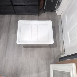 Plastic Storage Container