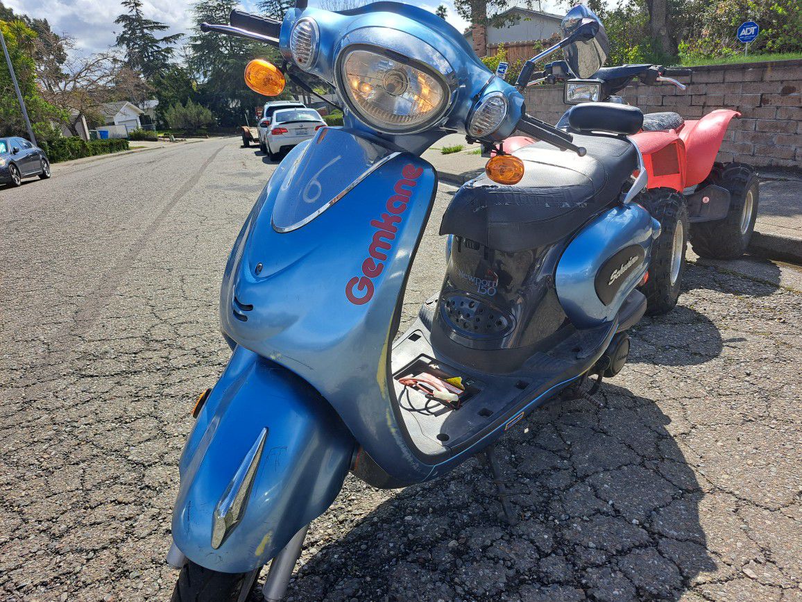 Schwinn Moped Scooter