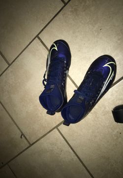 Mds soccer cleats