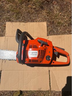 455 rancher Husqvarna Chainsaw