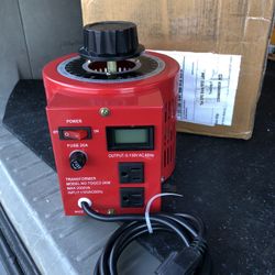 Apexonix Variable Transformer, 110V, 2000 VA Max