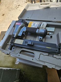 Nail gun