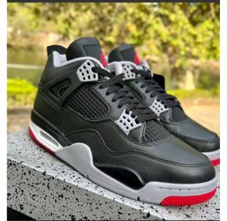 Jordan 4’s