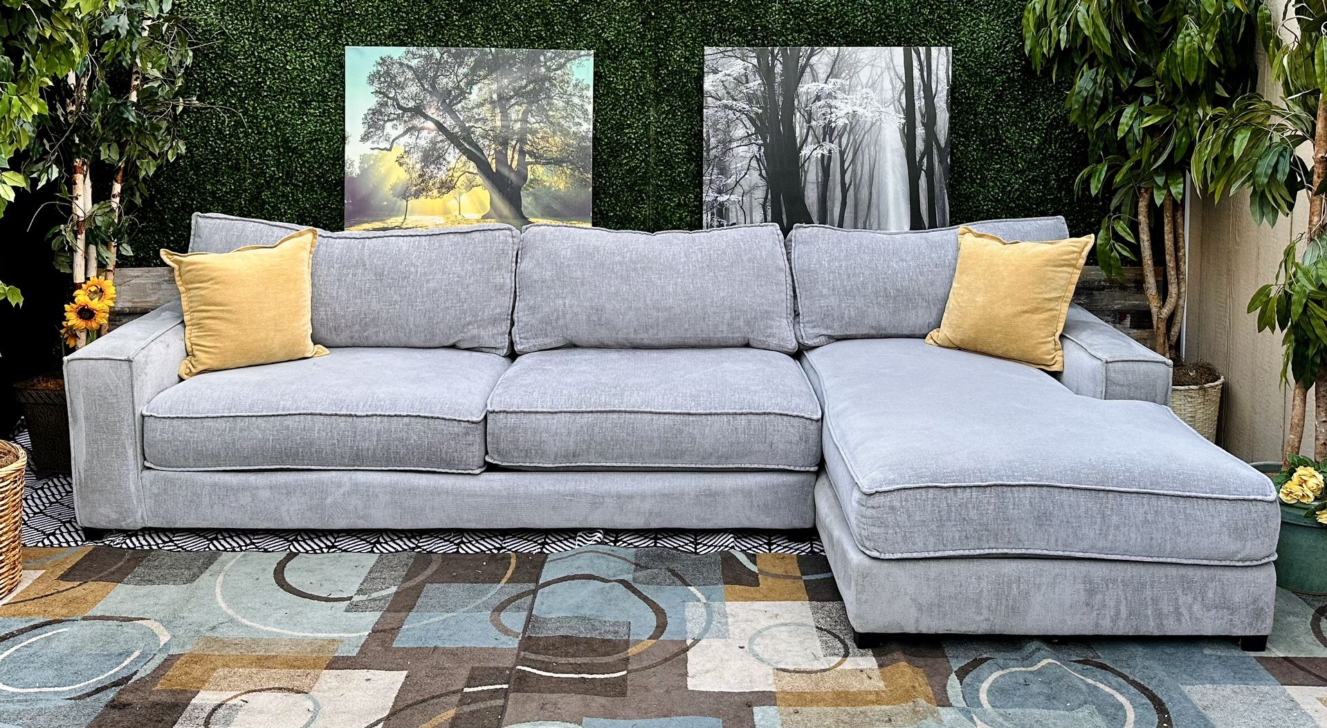 (Free Delivery ππ) Element Sleep Gray 2-Piece Sectional Couch