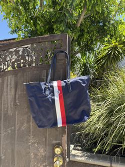 Tommy Tote Used