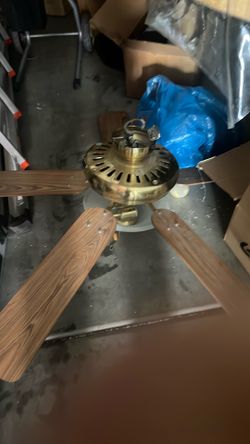 Fan with light - for parts only