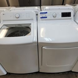 Like New LG Top Loading Washer With Agitator And Gas Dryer Set 