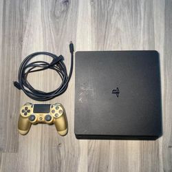 PS4 Slim