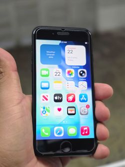 Iphone SE 2020 64GB UNLOCKED
