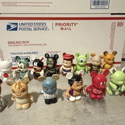 Vinylmation lot 