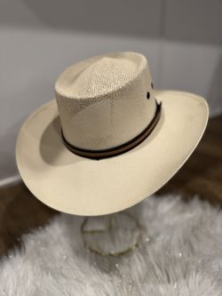 Hat size medium