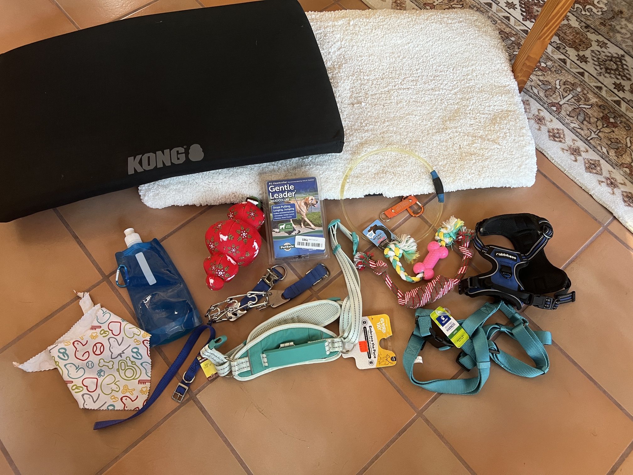 DOG ITEMS BUNDLE! Got Multiple Dogs?