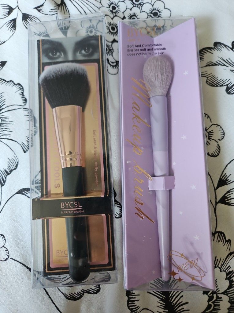 Makeup Brushes