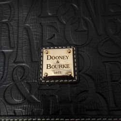 Dooney & Bourke