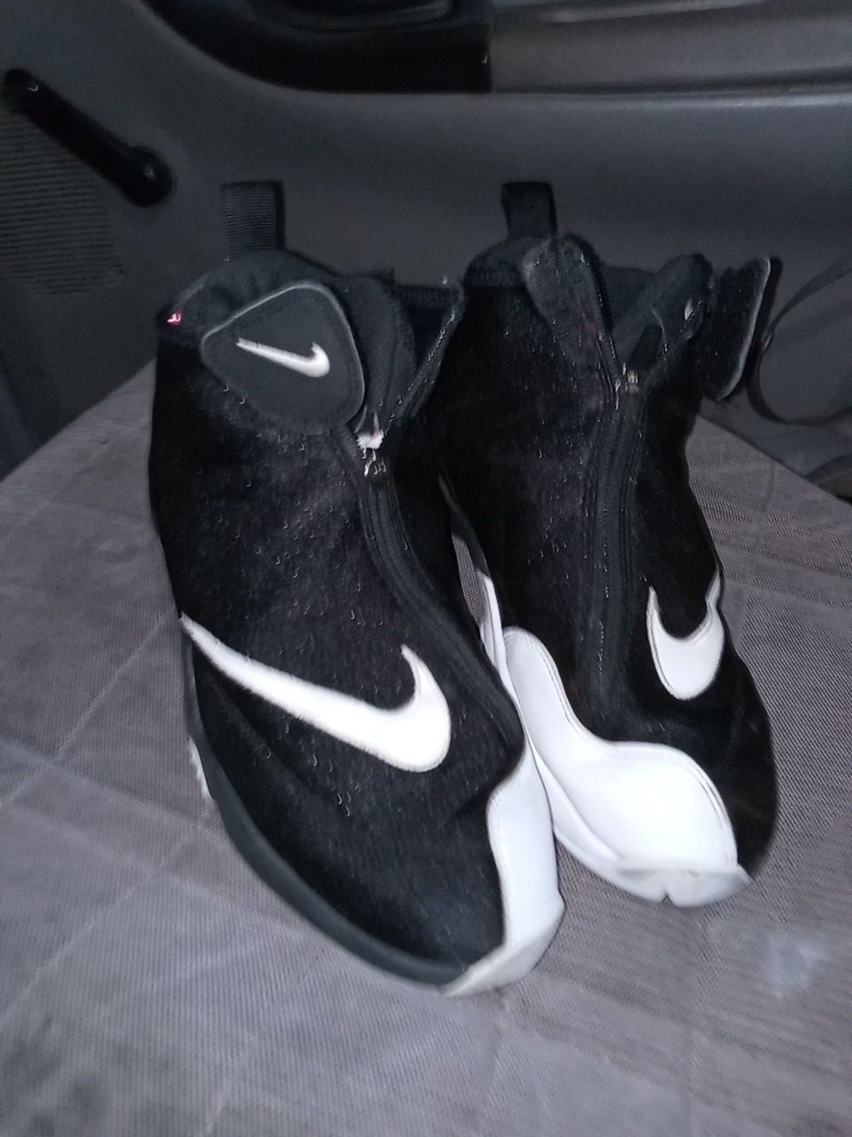 Nike shoes