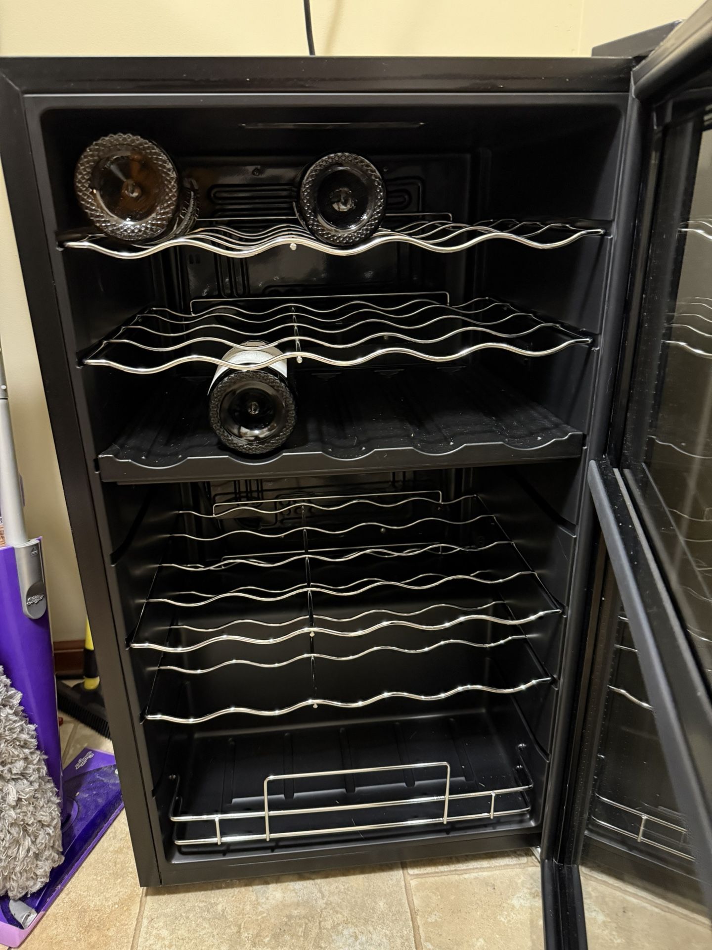 Dual Zone 32 Bottle Wine Cooler