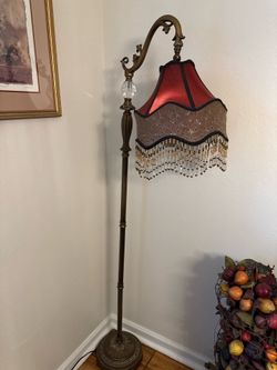 Standing lamp