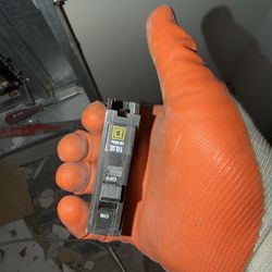 Square D 20A Circuit Breakers – Bulk or Single