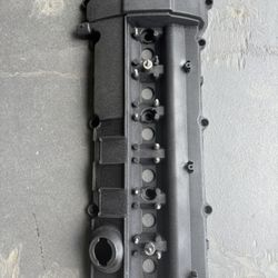 S50 Valve Cover In Wrinkle Black 